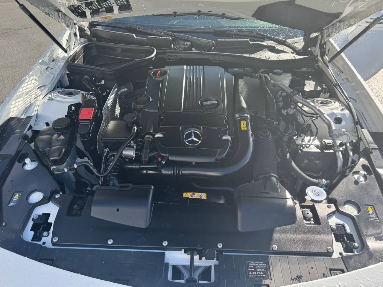 Used 2014 Mercedes-Benz SLK 250 image 22