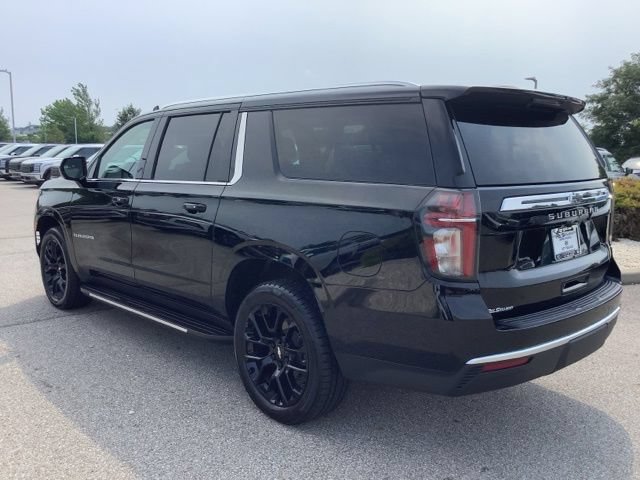 Used 2023 Chevrolet Suburban LS AWD/4WD image 7