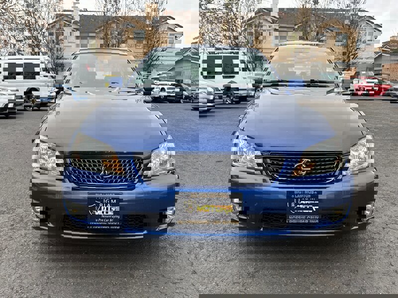 Used 2002 Lexus IS 300 RWD image 2