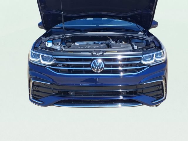 Used 2023 Volkswagen Tiguan SEL R-Line image 21