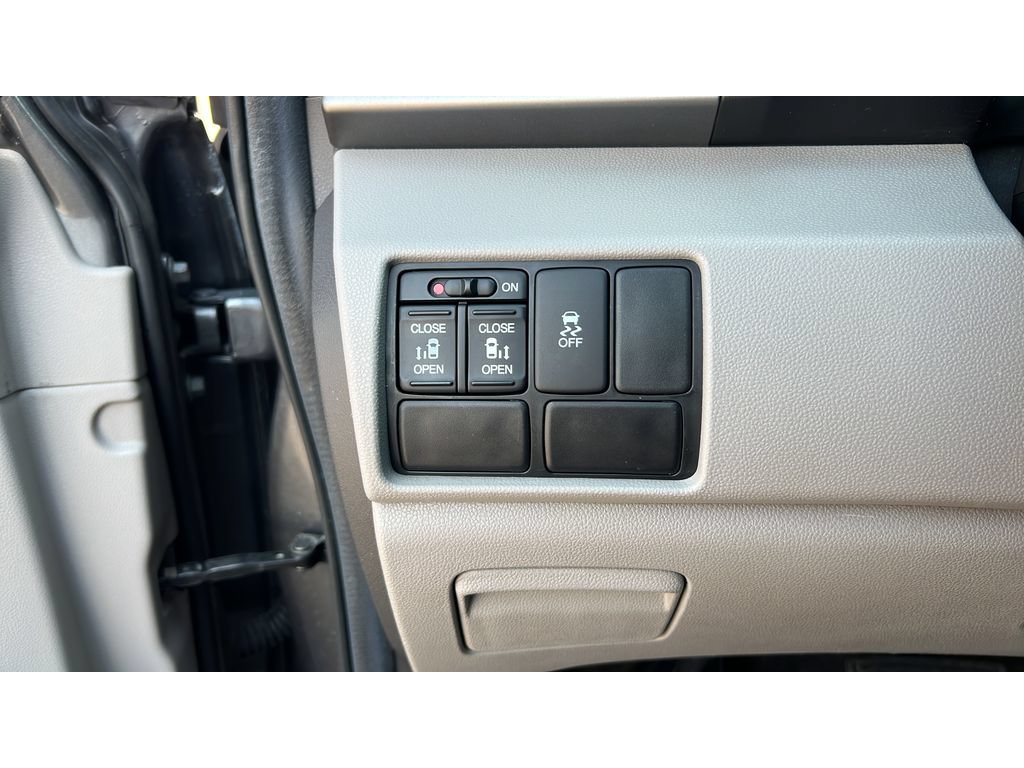 Used 2012 Honda Odyssey EX image 23