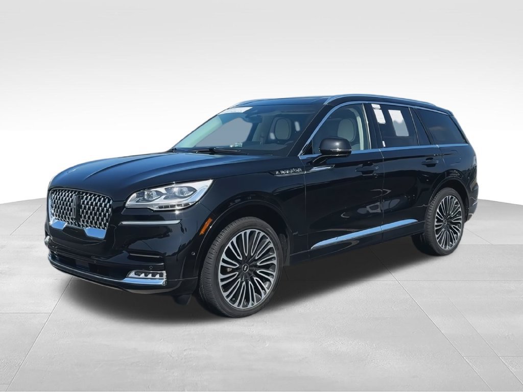 Used 2024 Lincoln Aviator Black Label AWD/4WD image 4