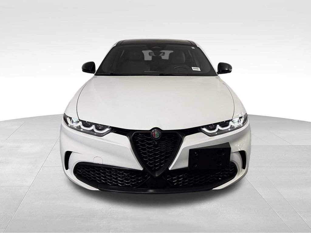 Used 2024 Alfa Romeo Tonale Ti AWD/4WD image 9