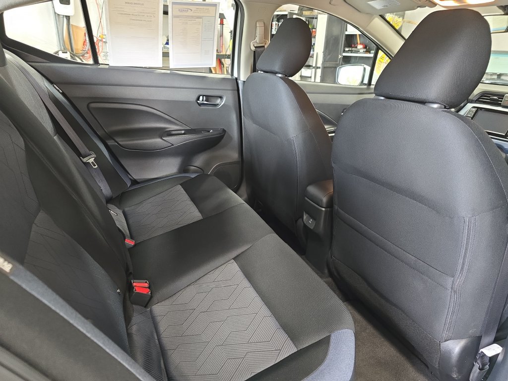 Used 2025 Nissan Versa SV w/ Trunk Package FWD image 11