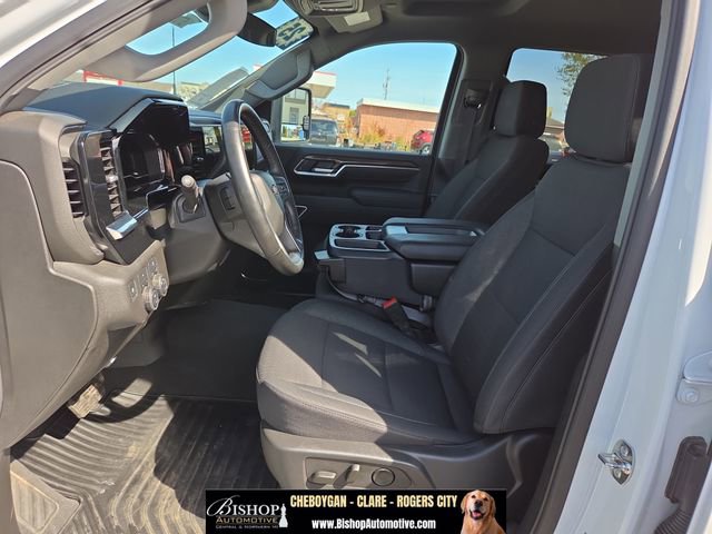 Used 2025 Chevrolet Silverado 2500 LT w/ Convenience Package AWD/4WD image 43