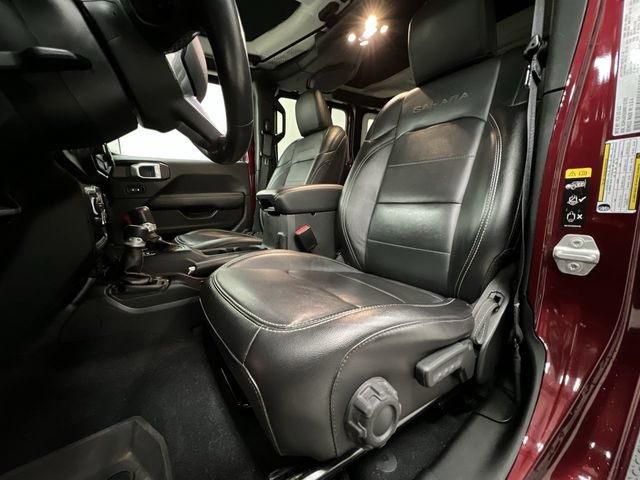 Used 2022 Jeep Wrangler Unlimited Sahara w/ Cold Weather Group image 19