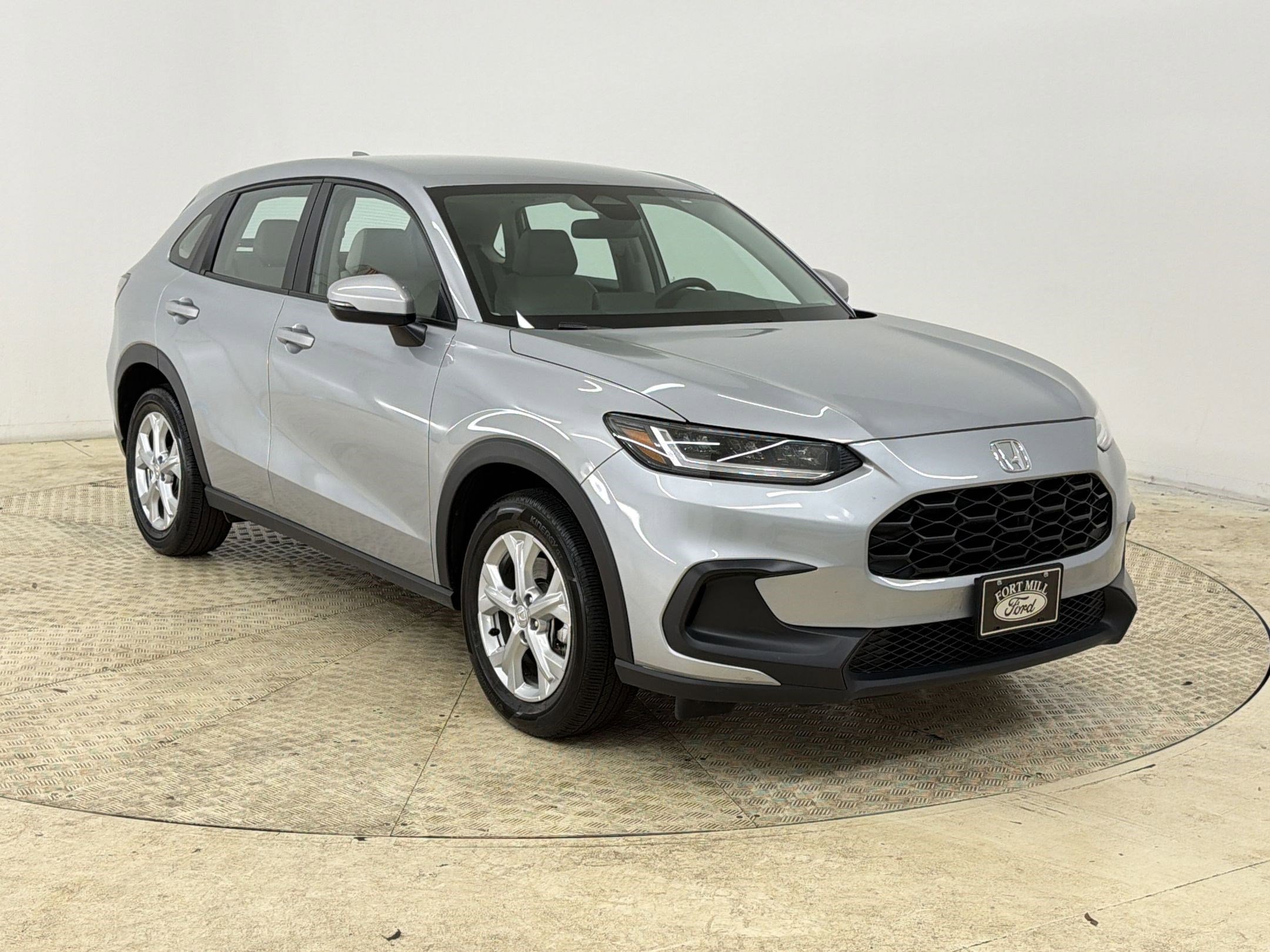 Used 2025 Honda HR-V LX image 7