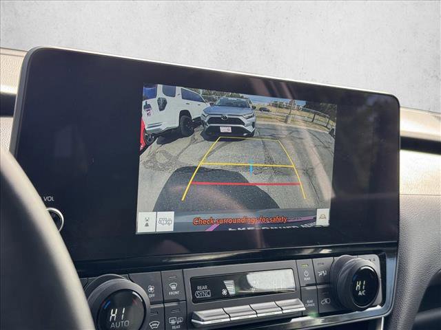 Certified 2025 Toyota Grand Highlander AWD image 15