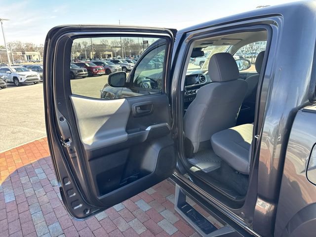 Used 2018 Toyota Tacoma SR5 image 27