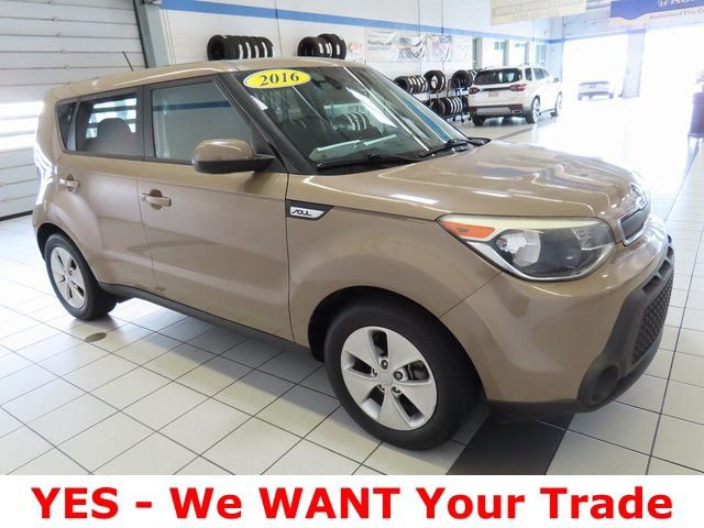 Used 2016 Kia Soul Base image 17