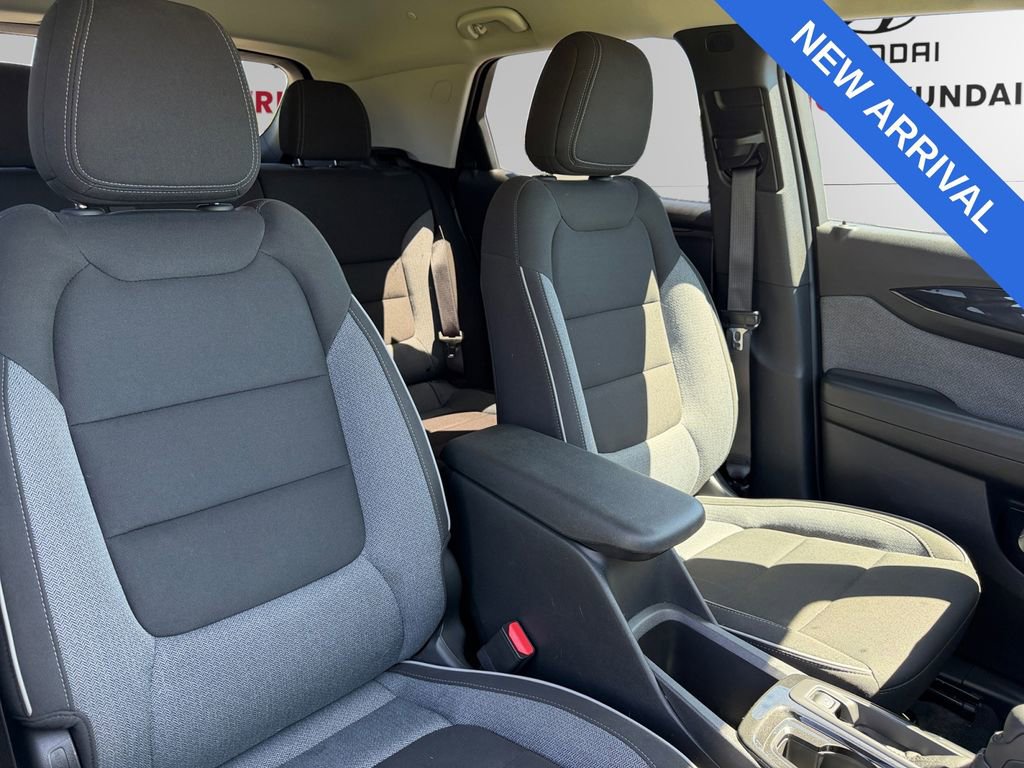 Used 2025 Chevrolet TrailBlazer LT AWD/4WD image 13