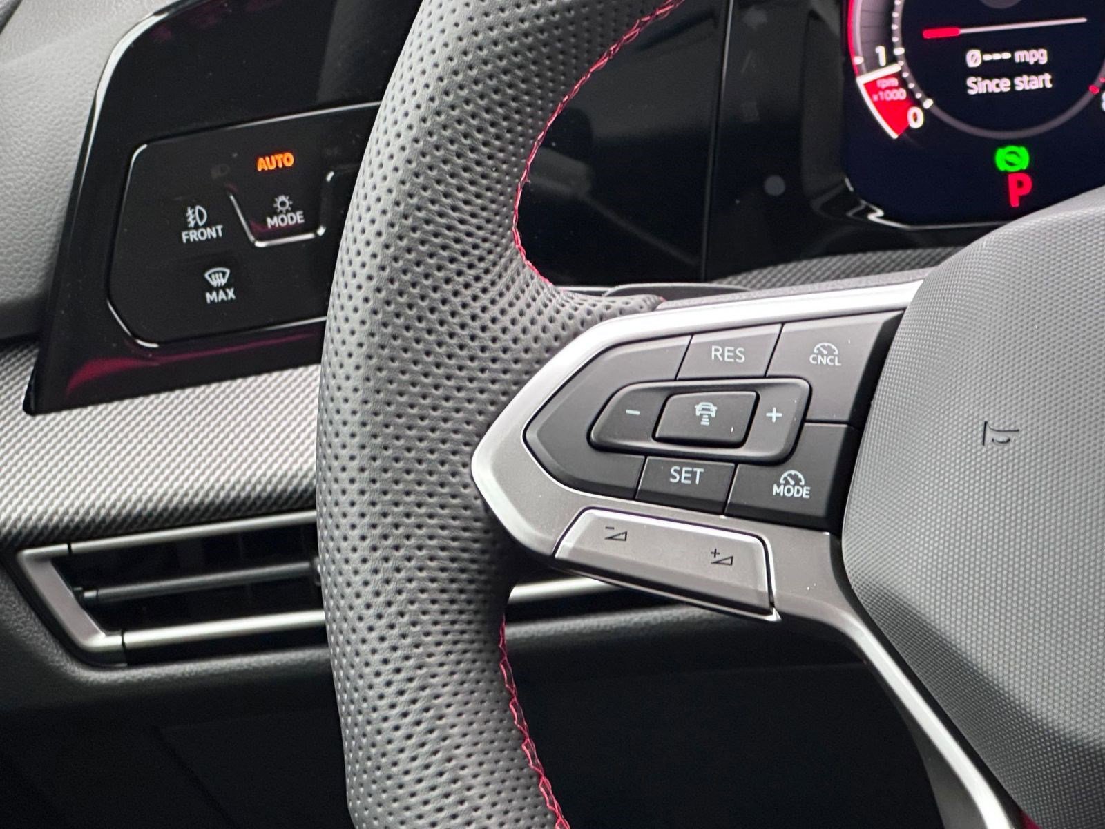 New 2026 Volkswagen Golf SE image 16