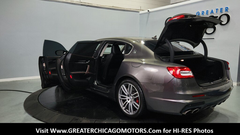 Used 2017 Maserati Quattroporte S GranSport RWD image 19