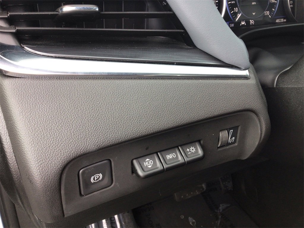 Used 2024 Buick Enclave Premium image 18