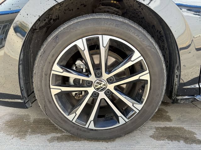 Used 2025 Volkswagen Jetta Sport FWD image 12