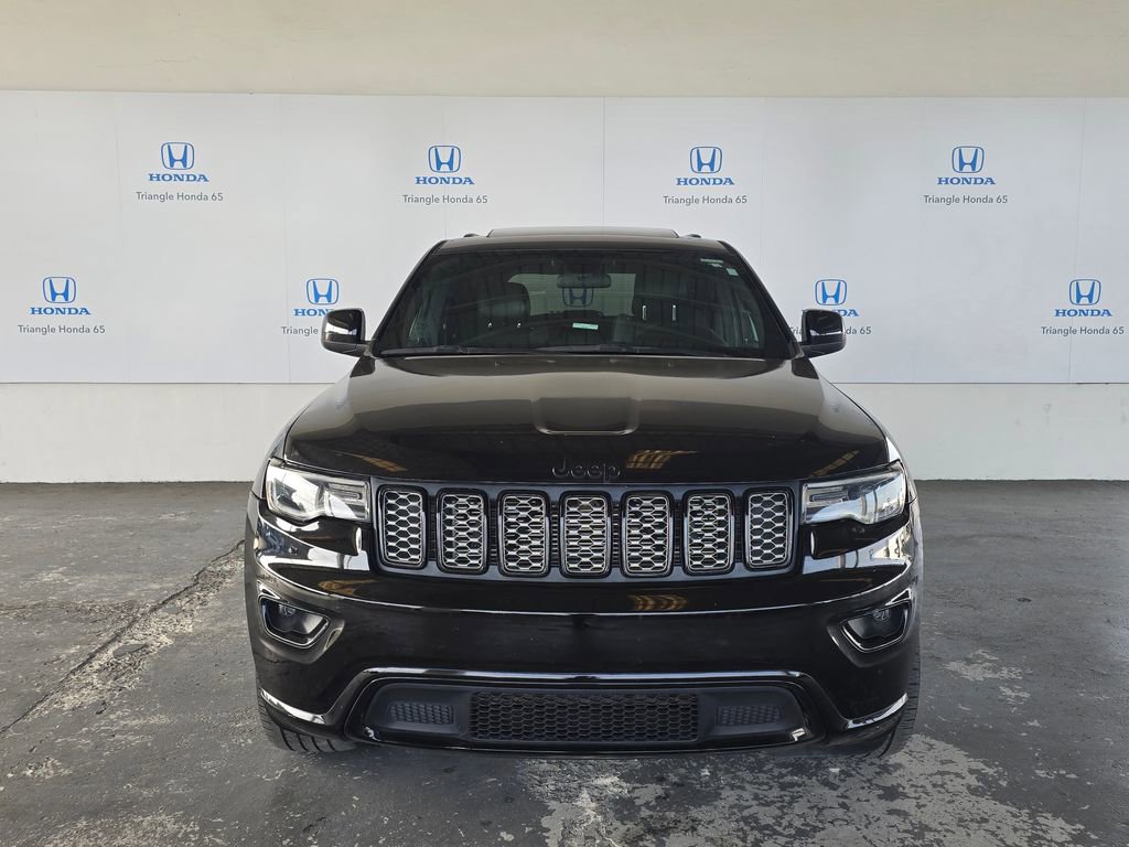 Used 2021 Jeep Grand Cherokee Laredo X RWD image 2