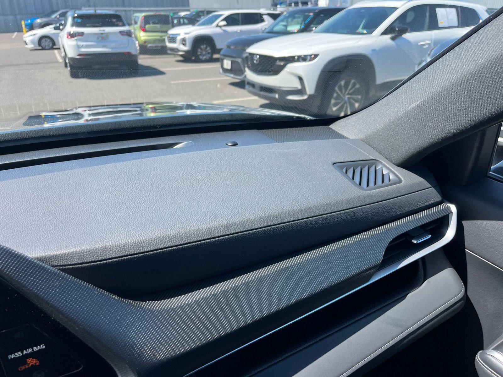 Used 2025 Toyota Highlander XSE AWD/4WD image 38