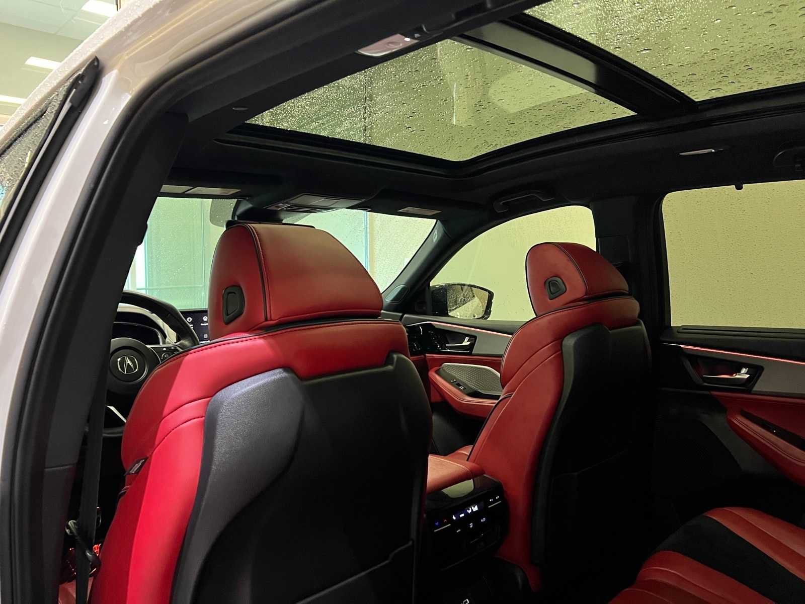 Used 2022 Acura MDX A-Spec image 10