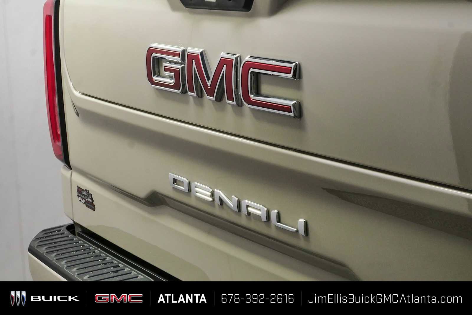 New 2026 GMC Sierra 1500 Denali AWD/4WD image 37