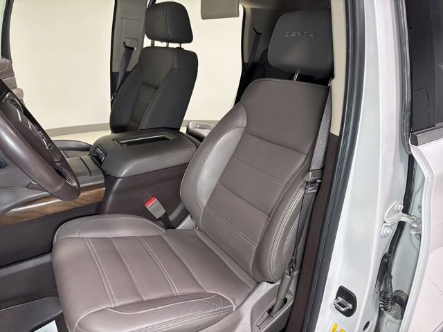 Used 2020 GMC Yukon Denali w/ Denali Ultimate Package image 19