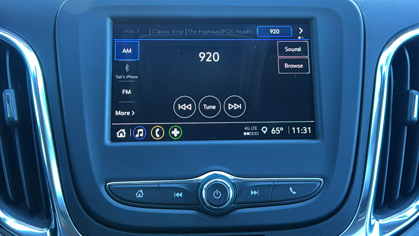 Used 2024 Chevrolet Equinox LS w/ LS Convenience Package image 25