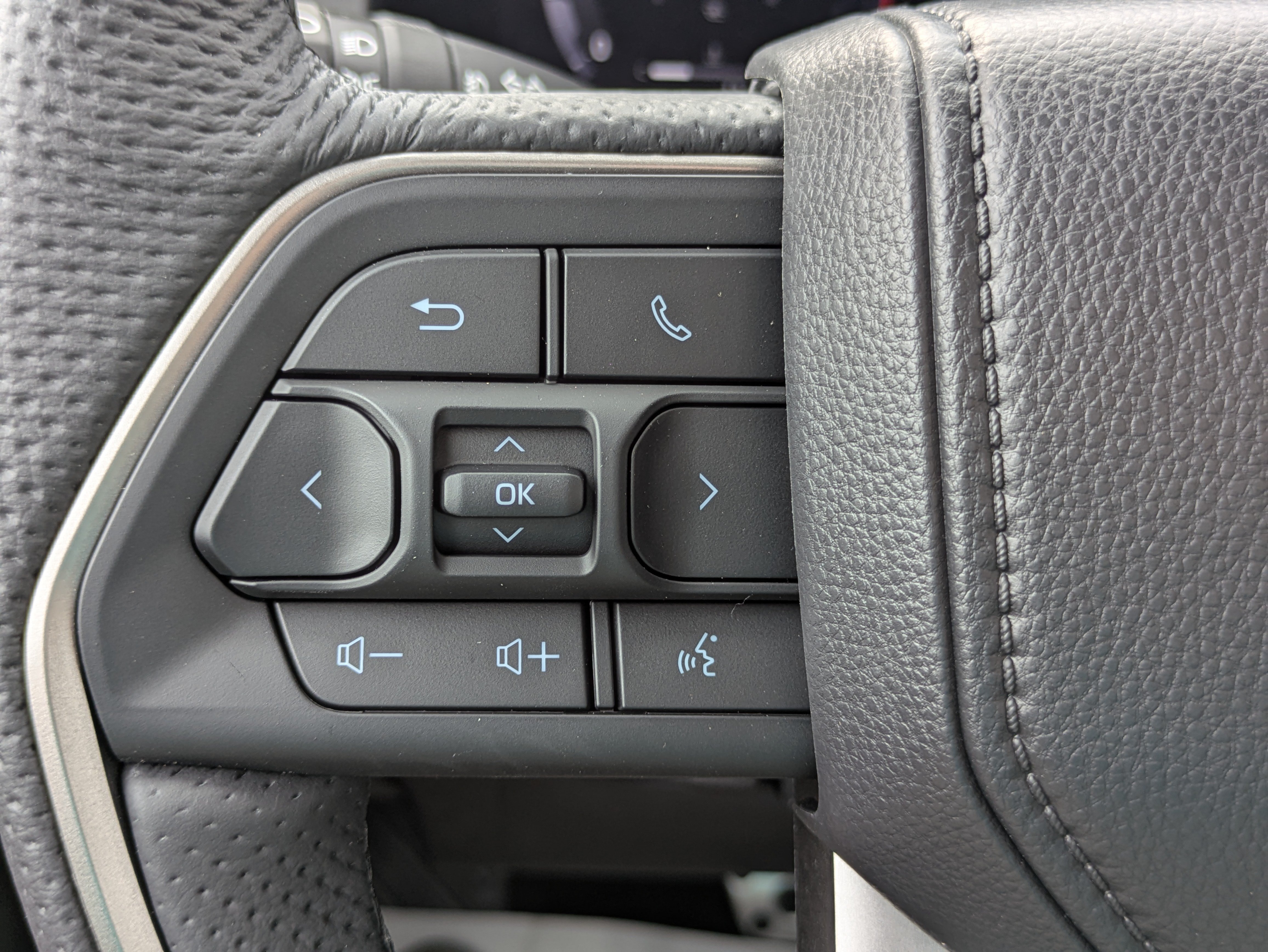 New 2026 Toyota Tacoma TRD Sport AWD/4WD image 19