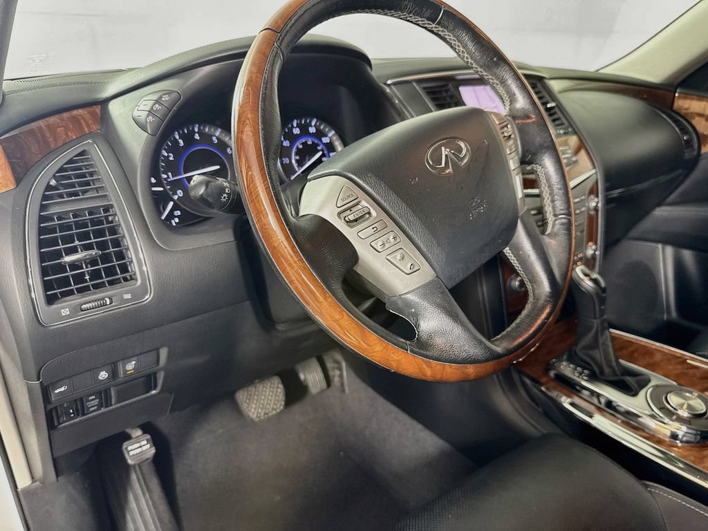 Used 2018 INFINITI QX80 2WD w/ Driver Assistance Package image 10