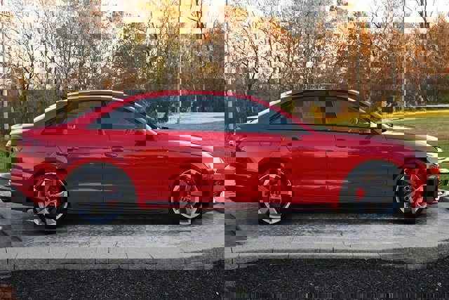 Used 2022 Audi A4 2.0T Premium Plus image 4