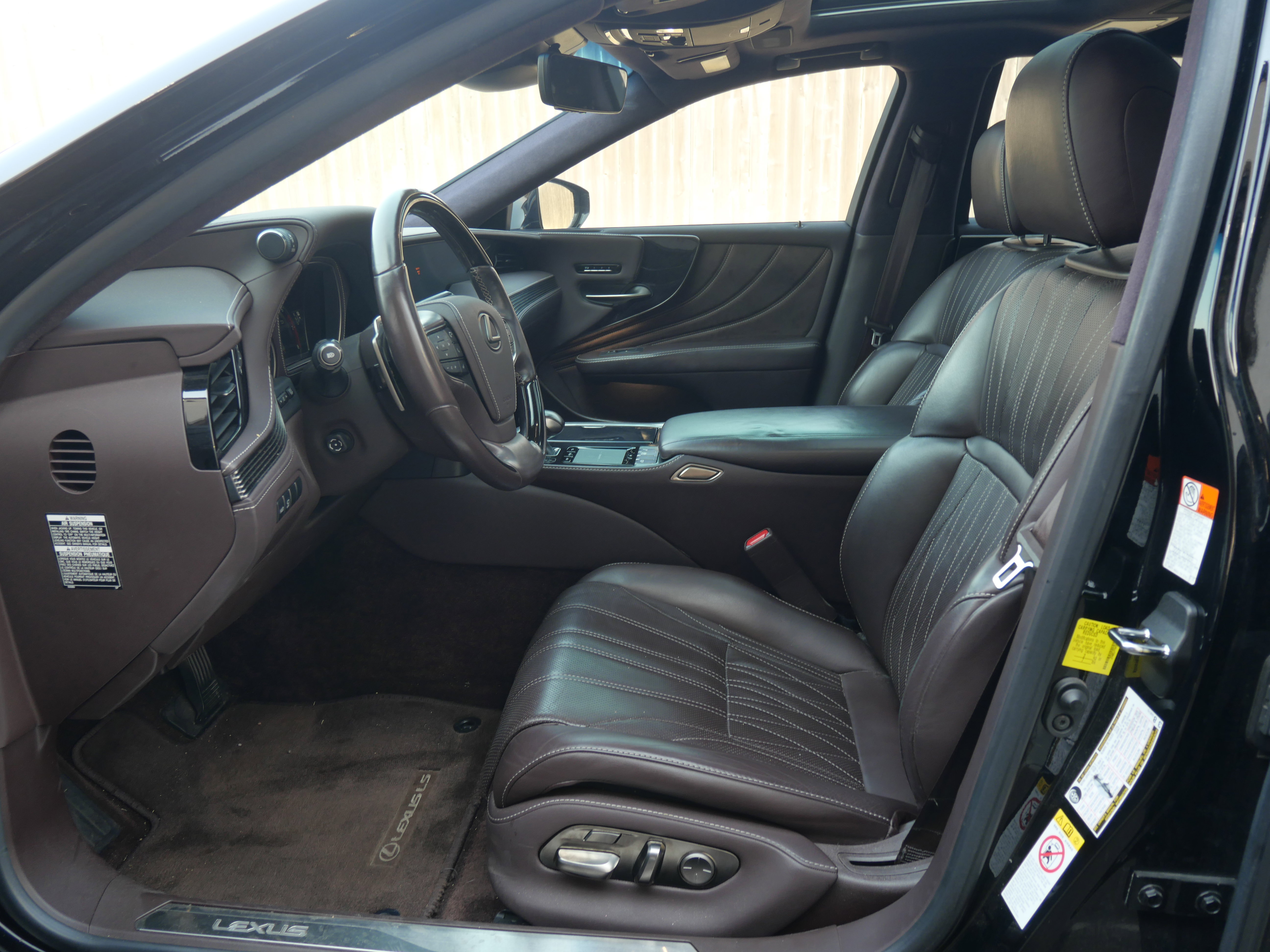 Used 2019 Lexus LS 500 image 8