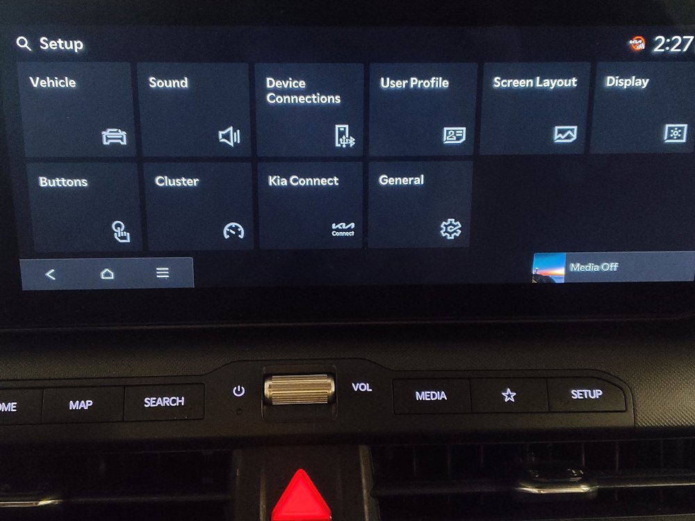 Used 2025 Kia K4 FWD image 25