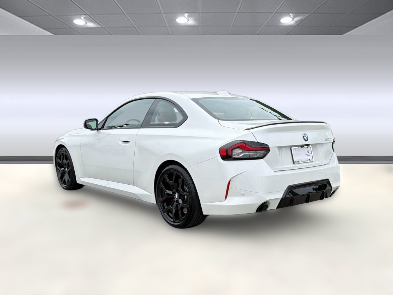 Used 2026 BMW 230i Coupe w/ Premium Package RWD image 3