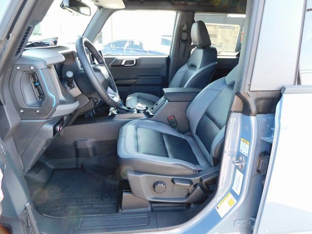 New 2024 Ford Bronco Black Diamond image 13
