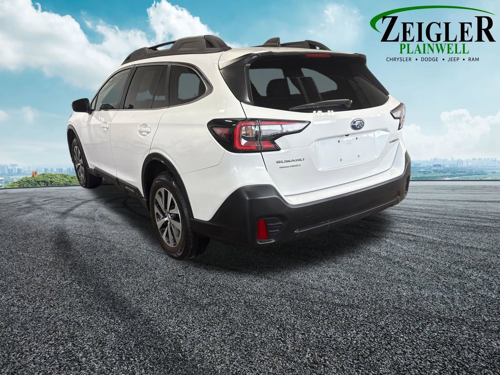 Used 2020 Subaru Outback Premium image 8