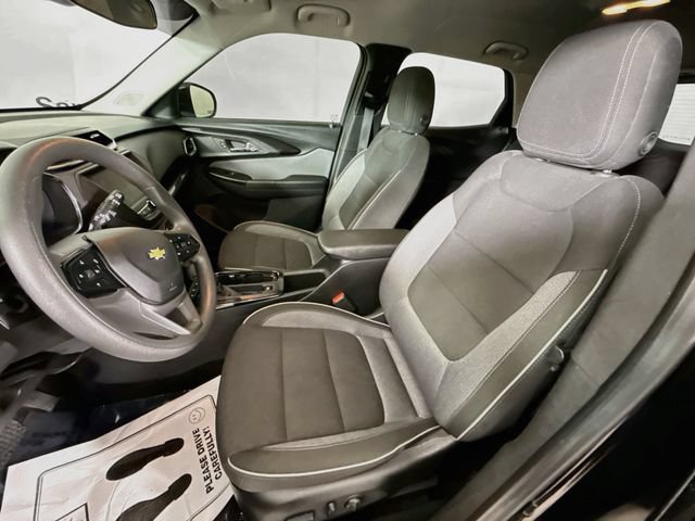 Used 2023 Chevrolet TrailBlazer LT FWD image 20