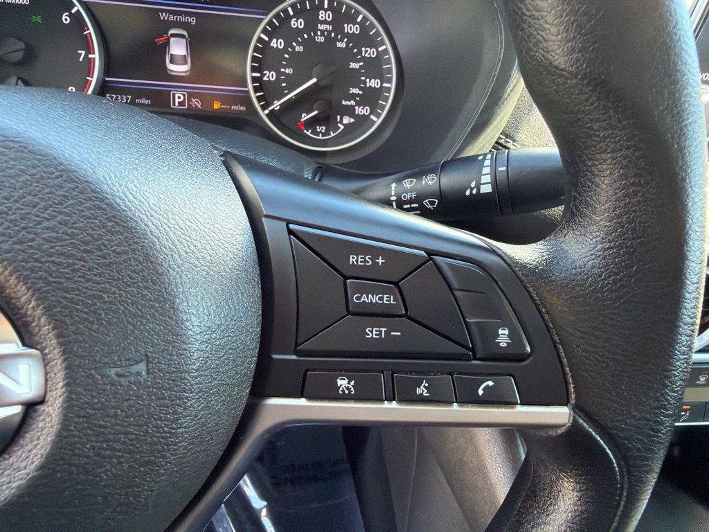 Used 2024 Nissan Sentra SV FWD image 21