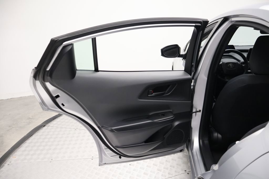 Used 2023 Toyota Prius LE image 20
