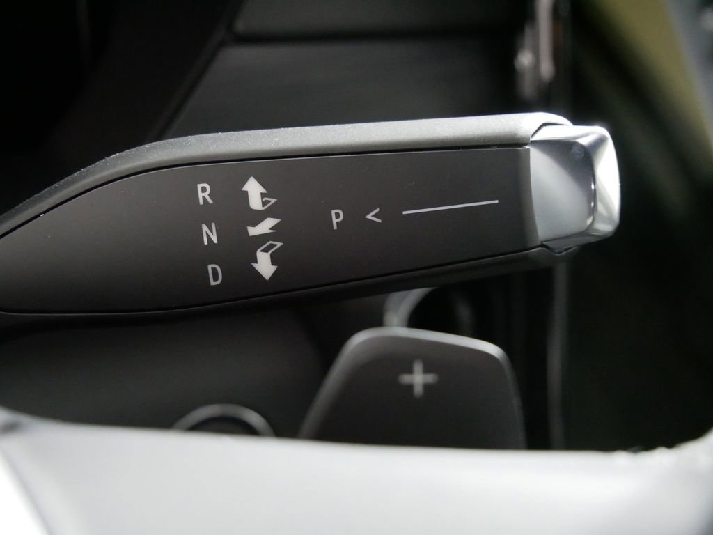 New 2026 GMC Acadia Elevation image 23