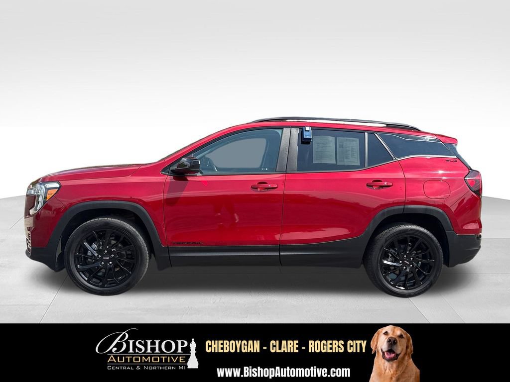 Used 2023 GMC Terrain SLE w/ Driver Convenience Package AWD/4WD image 9