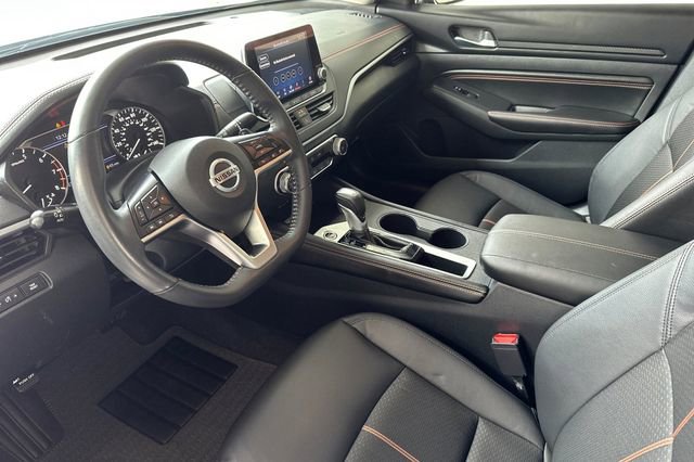 Used 2022 Nissan Altima 2.5 SR FWD image 10