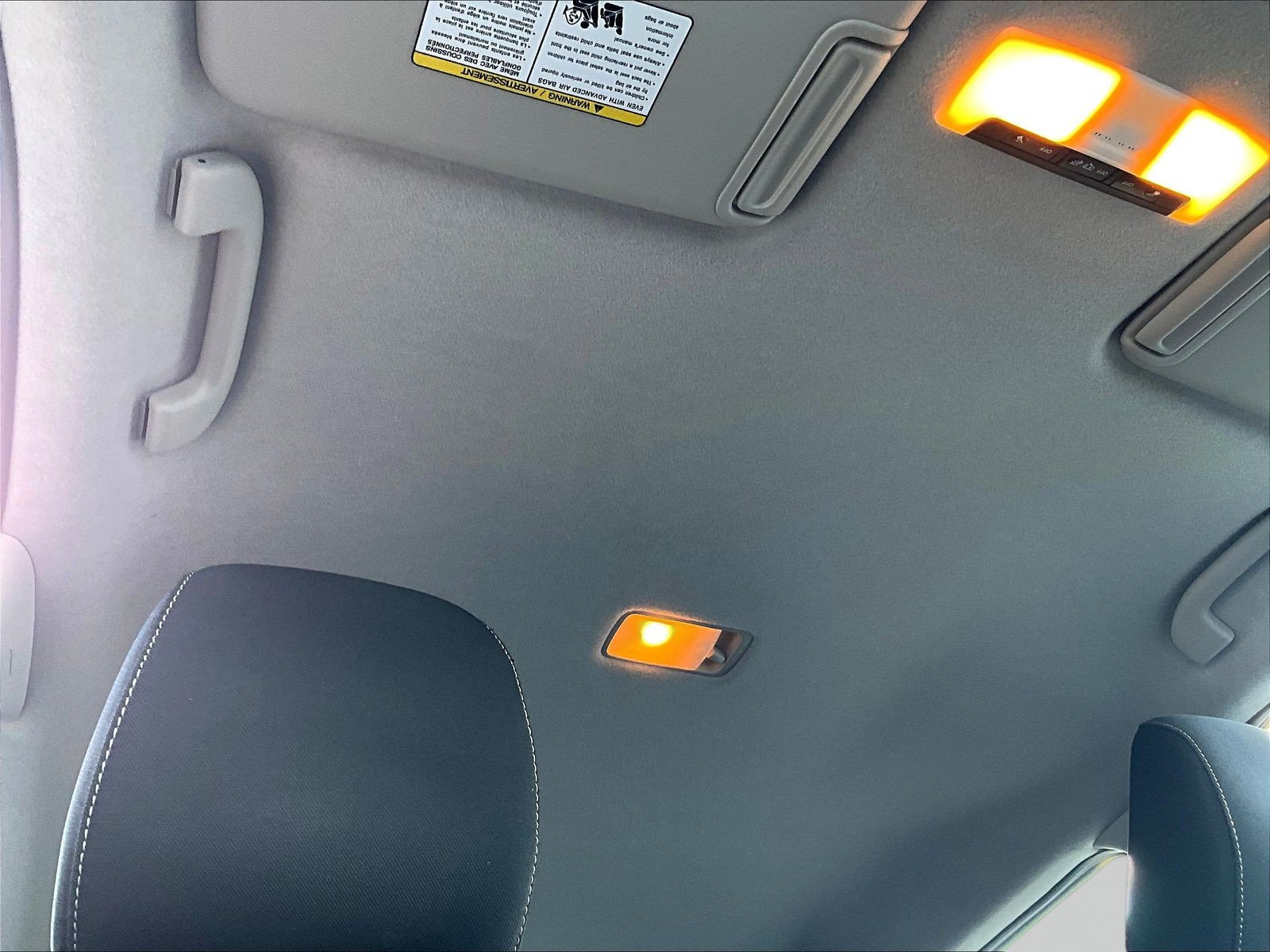 Used 2022 Nissan Kicks S FWD image 27