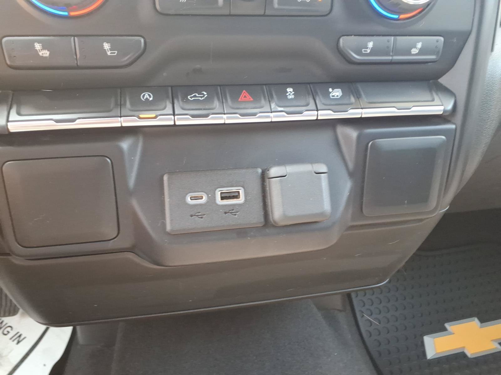 Certified 2019 Chevrolet Silverado 1500 LT w/ All-Star Edition AWD/4WD image 24