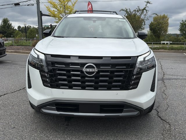 New 2026 Nissan Pathfinder Platinum AWD/4WD image 10