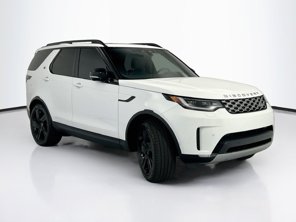 Used 2025 Land Rover Discovery S AWD/4WD image 3