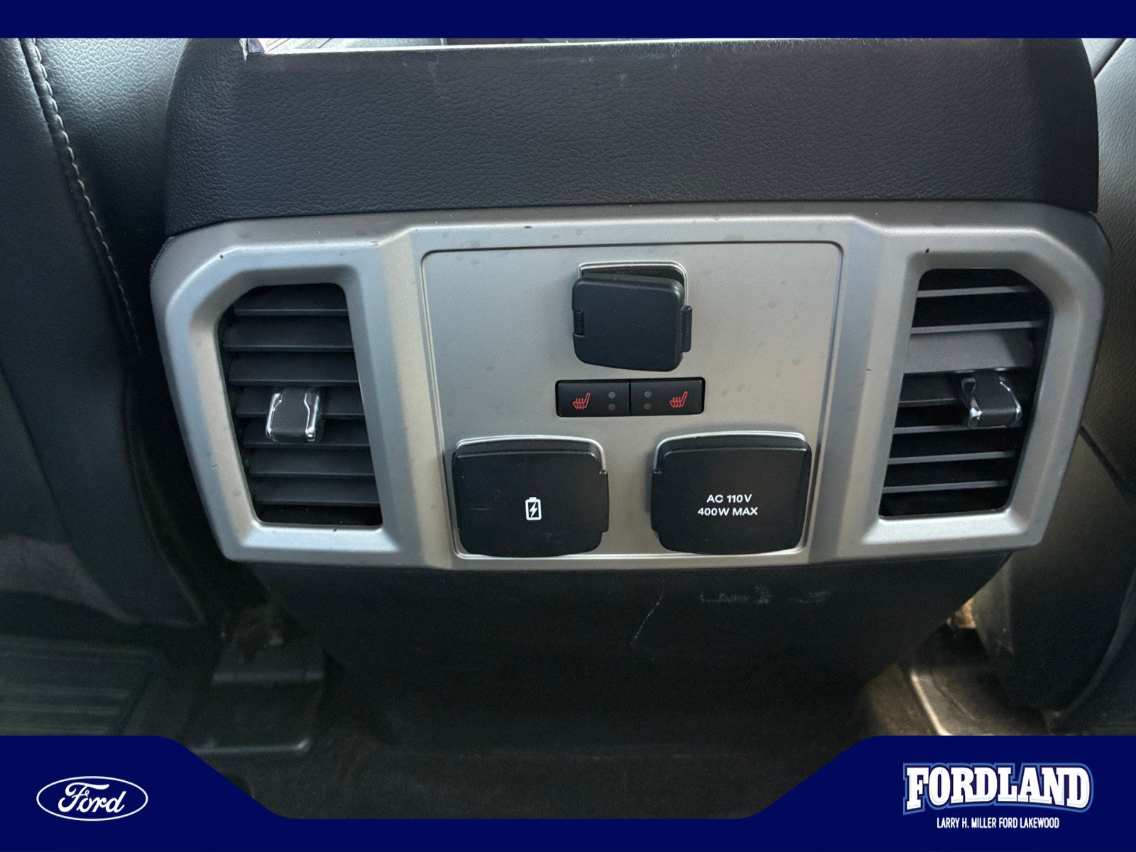 Used 2018 Ford F150 Lariat w/ Equipment Group 502A Luxury AWD/4WD image 32