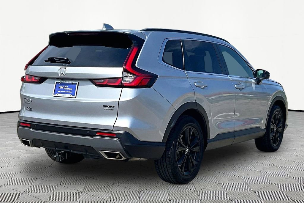 Used 2024 Honda CR-V Sport Touring image 2