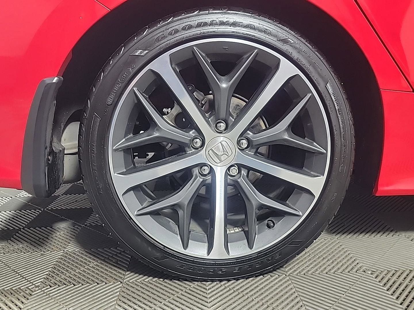 Certified 2024 Honda Civic Touring image 3