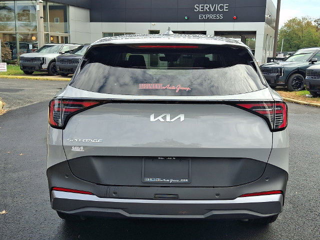 Certified 2026 Kia Sportage EX FWD image 5