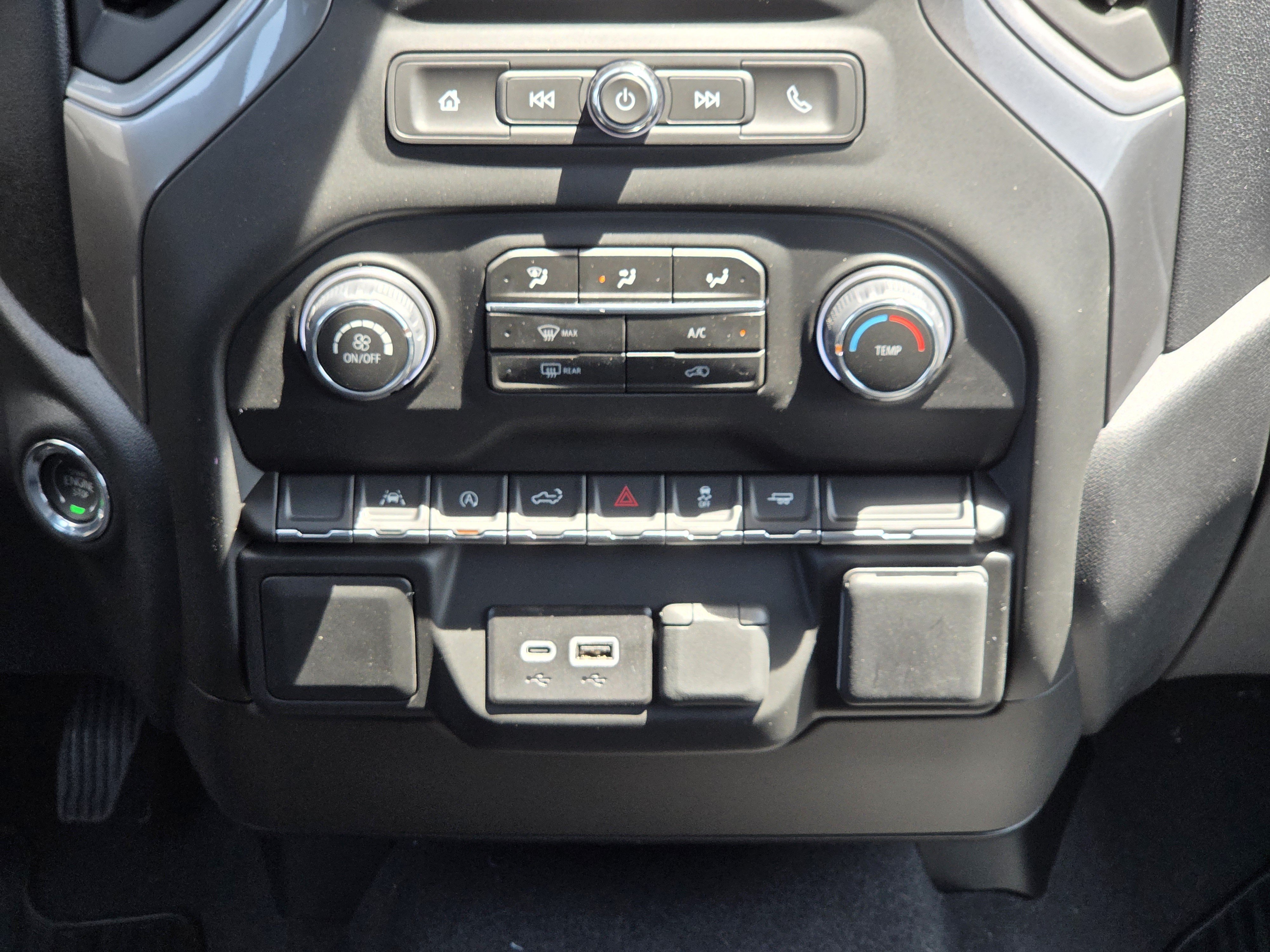 New 2026 Chevrolet Silverado 1500 Custom RWD image 11