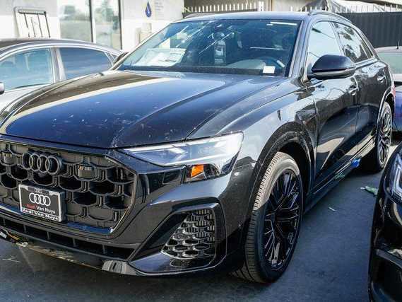 New 2026 Audi SQ8 Premium Plus image 1