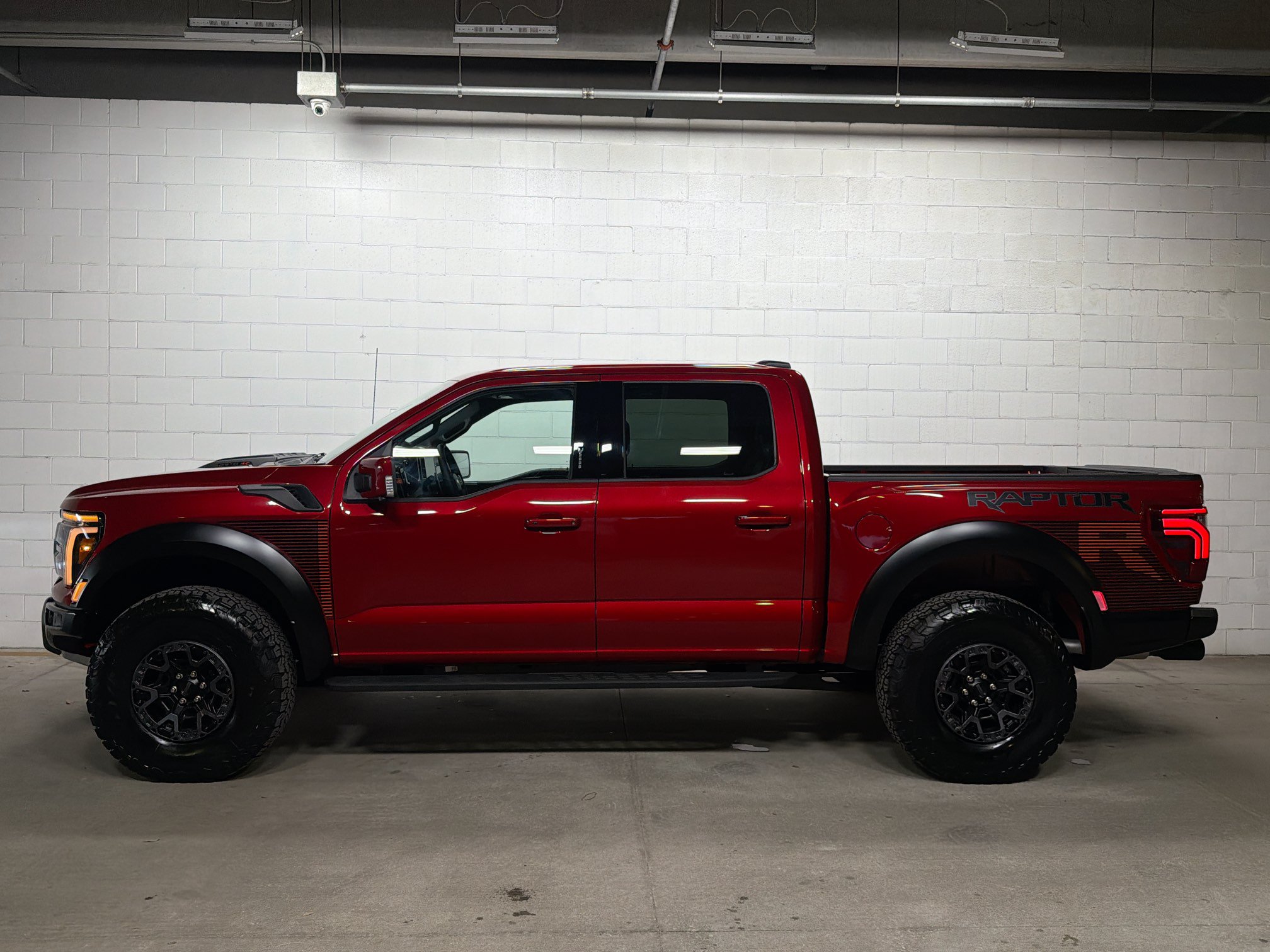 Used 2024 Ford F150 Raptor w/ Equipment Group 803A Raptor R AWD/4WD image 2